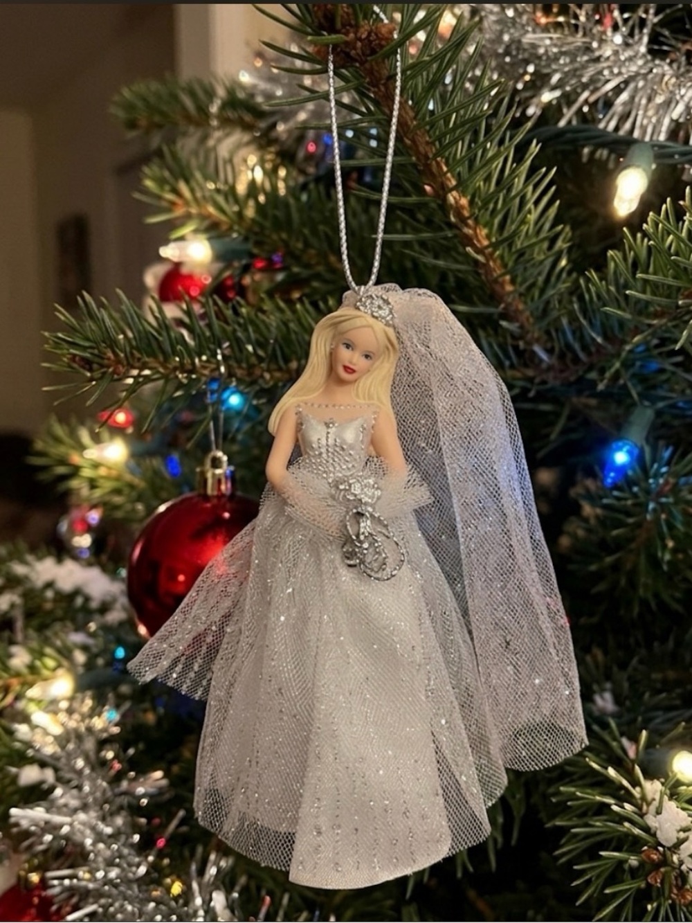 Barbie Millennium Bride Porcelain 2000 Ornament